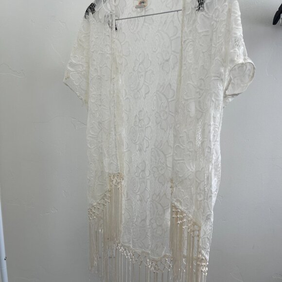White Lace Kimono with Fringe - Picture 2 of 5